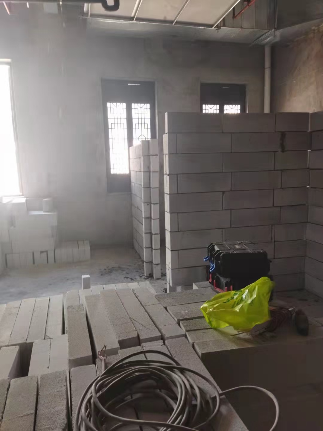 轻质砖隔墙施工现场